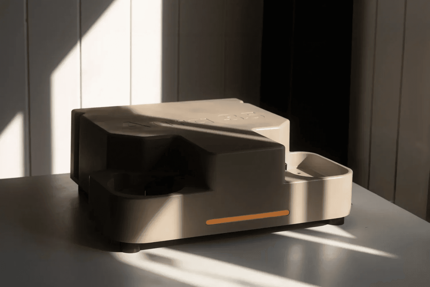 Aura Lab のフィルムスキャナー「Aura 35 Minilab」が出荷開始、欧米のラボで稼働が始まる